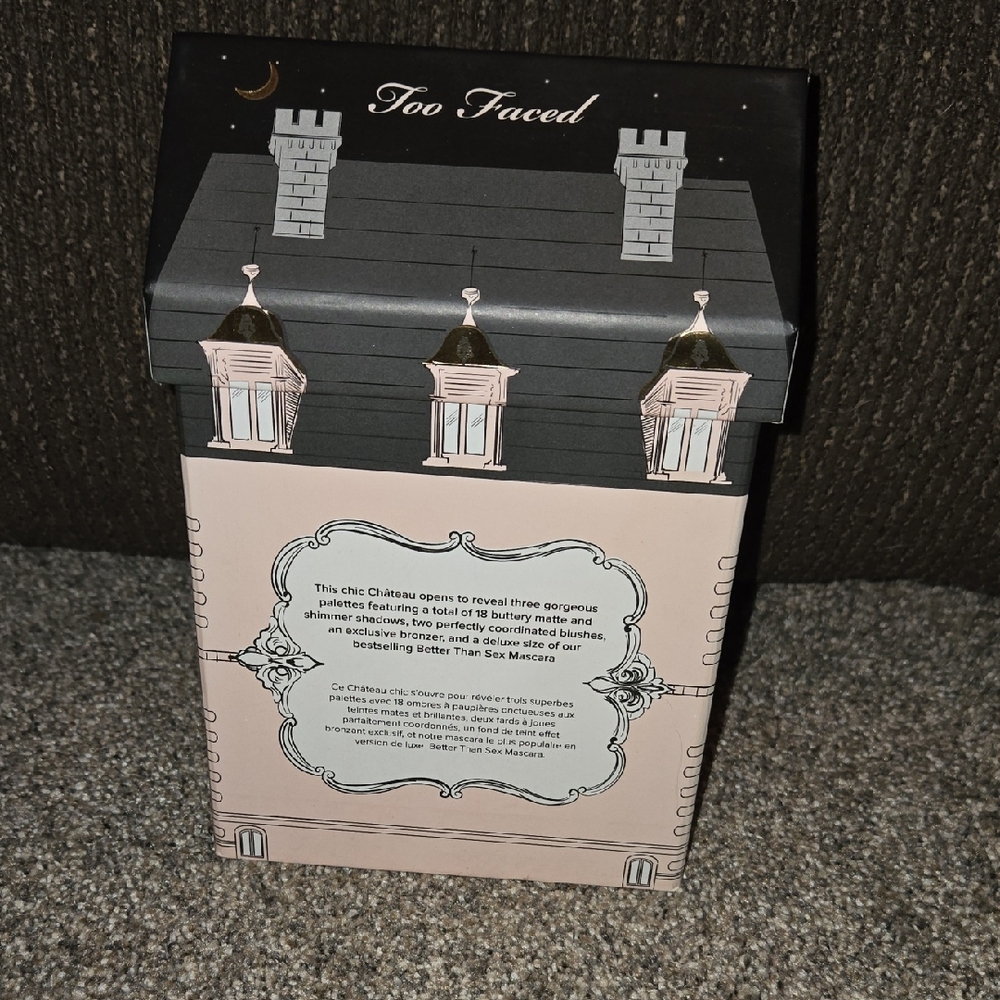 Too Faced Le Grand Château Gift Set in Black, Pink, and Cream - Picture 7 of 7